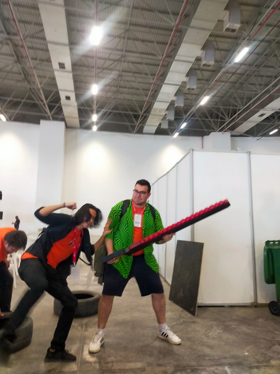 condan minik güzel sahneler