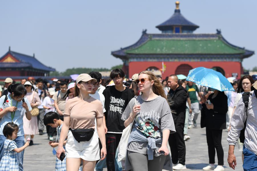 🧳🛍️A China registrou cerca de 295 milhões de viagens turísticas domésticas durante o feriado de cinco dias do Dia do Trabalhador, um aumento de 7,6% em relação ao ano anterior e 28,2% em relação ao mesmo período de 2019.
#China #viajar #turismo #DiadoTrabalhador #LabourDay