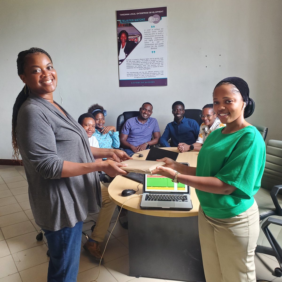 WMabala's tweet photo. Happy Monday! As we start a new week, let's focus on setting clear goals and embracing the opportunities ahead. At MITzKITS, we're ready to take on new challenges and innovate every step of the way. What are your goals for this week? #MondayMotivation #Innovation #DoUnderstand https://t.co/z2TtVTZya5