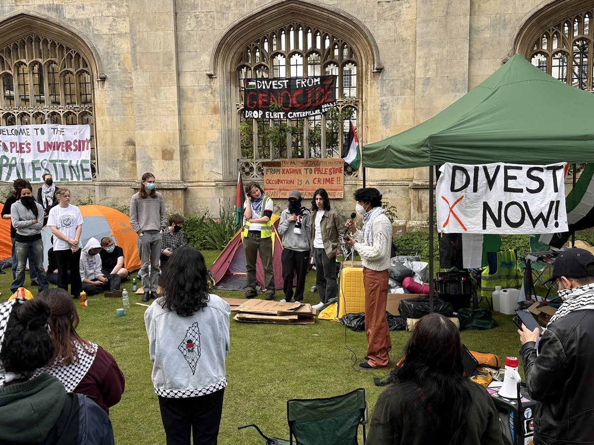 mohammadfff_'s tweet photo. Cambridge University launches encampment on Campus. 

calling for their university to divest funds from israel and an end to their university’s complicity in israel’s ongoing genocide https://t.co/DSfG2fRUfe
