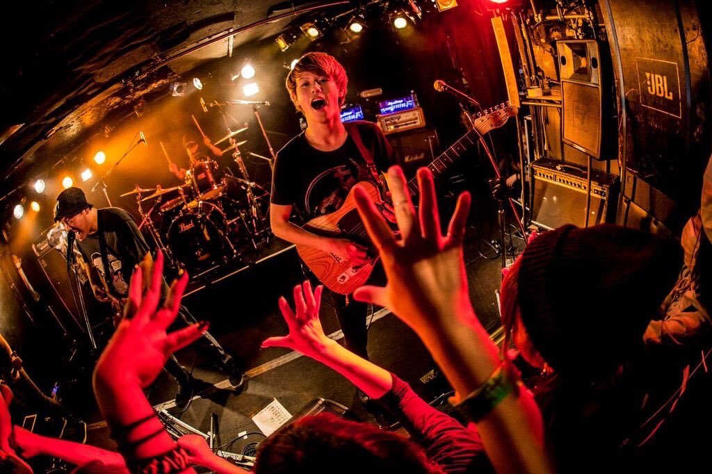 uta__hiyorin's tweet photo. 7/12(金)
蒼ひよりワンマンライブ@阿倍野ROCK TOWN 
バンドメンバー紹介🔥🔥🔥

Guitar:ひろきさん(@hiroki_guitarrr )
　　　ex.ANGRY FROG REBIRTH
Base  :下村中村上村さん(@Motojakob )
Drums:スネさん(@sunedrum )
Keyboard:マナセさん(@mnsbb_key)
　　　　　Mini M!kke

以上の4名です！
よろしくお願いします！！！