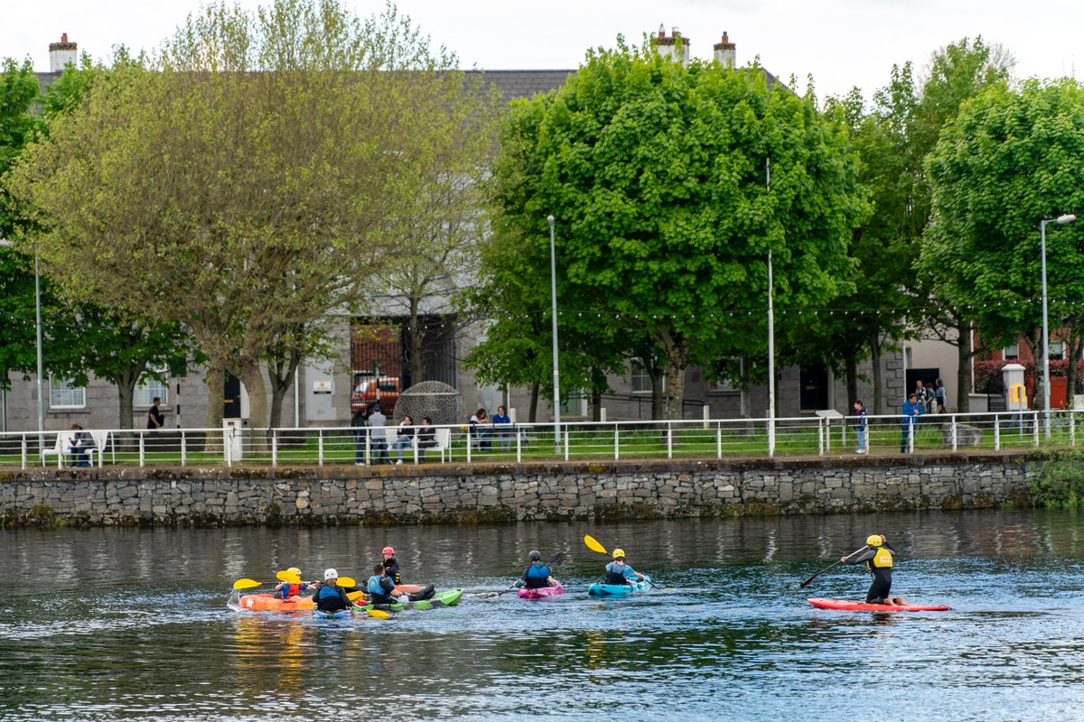 Day three at #RiverfestLimerick 📸 Today's highlights include: 🌟Fidget Feet 'House! Circus? Bingo' 🎪 Riverfestival Village 🌊 Riverfest Zipline ⛵ Riverfest on the Shannon Check out limerick.ie/riverfest for everything that's going on today! #LimerickEdgeEmbrace