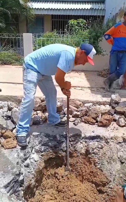 #Entérate Equipos de servicios públicos realizaron la reparación de fuga de agua potable en la calle Cantaura, en Cumaná, dando solución al caso SP-4031312
#SucreSeResteaConMaduro