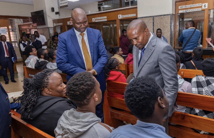 Interior Cabinet secretary Kithure Kindiki in Nyayo house earlier today to ensure all is well as the final batch of the backlog passports are released to the public. Normalcy is returning as the printers roars 24hrs expediting the process.