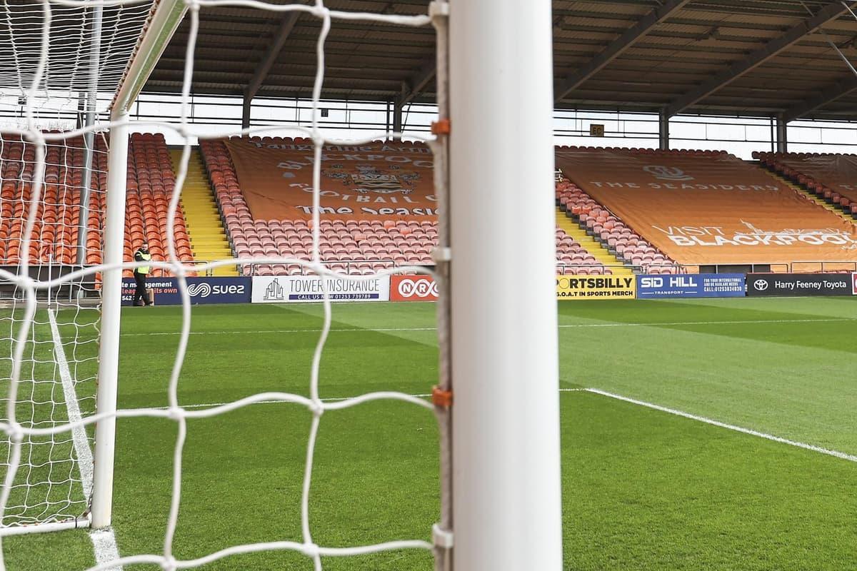 Blackpool’s deadline to announce retained list amid eight out of contract players blackpoolgazette.co.uk/sport/football…