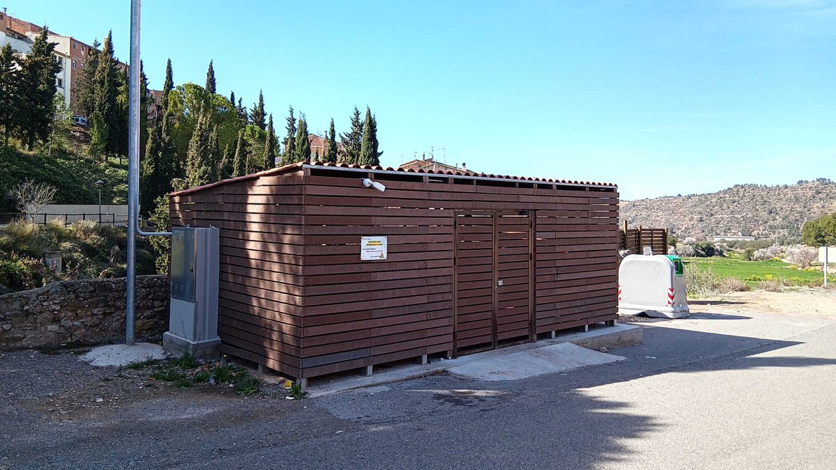 ♻ Ajuntaments de la Ribera d’Ebre, la Terra Alta i el Priorat reben formació sobre l’aplicació mòbil de gestió dels residus

📷 LA NOTÍCIA: setmanarilebre.cat/ajuntaments-de…

@RiberadEbreViva @ccriberadebre @ccterraalta @govterresebre @asalvadof #RiberadEbre #TerraAlta #TerresdelEbre