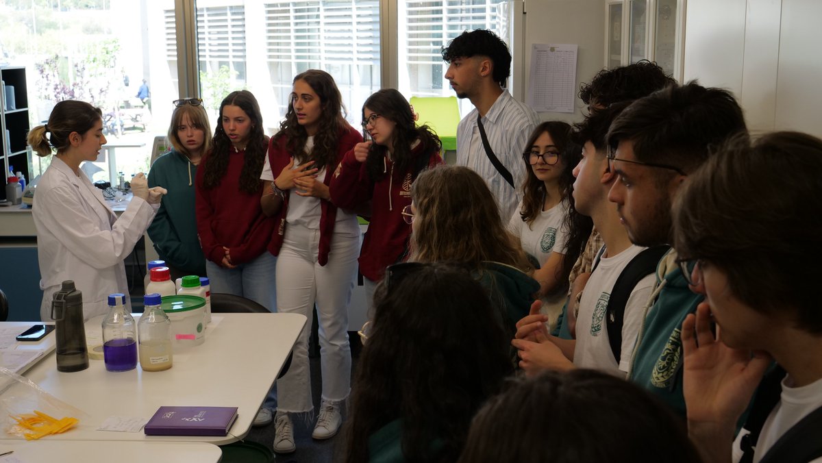 🧬🎊Fue un placer recibir la visita de los estudiantes del Colégio Internato dos Carvalhos en nuestras instalaciones junto a @parccientificuv