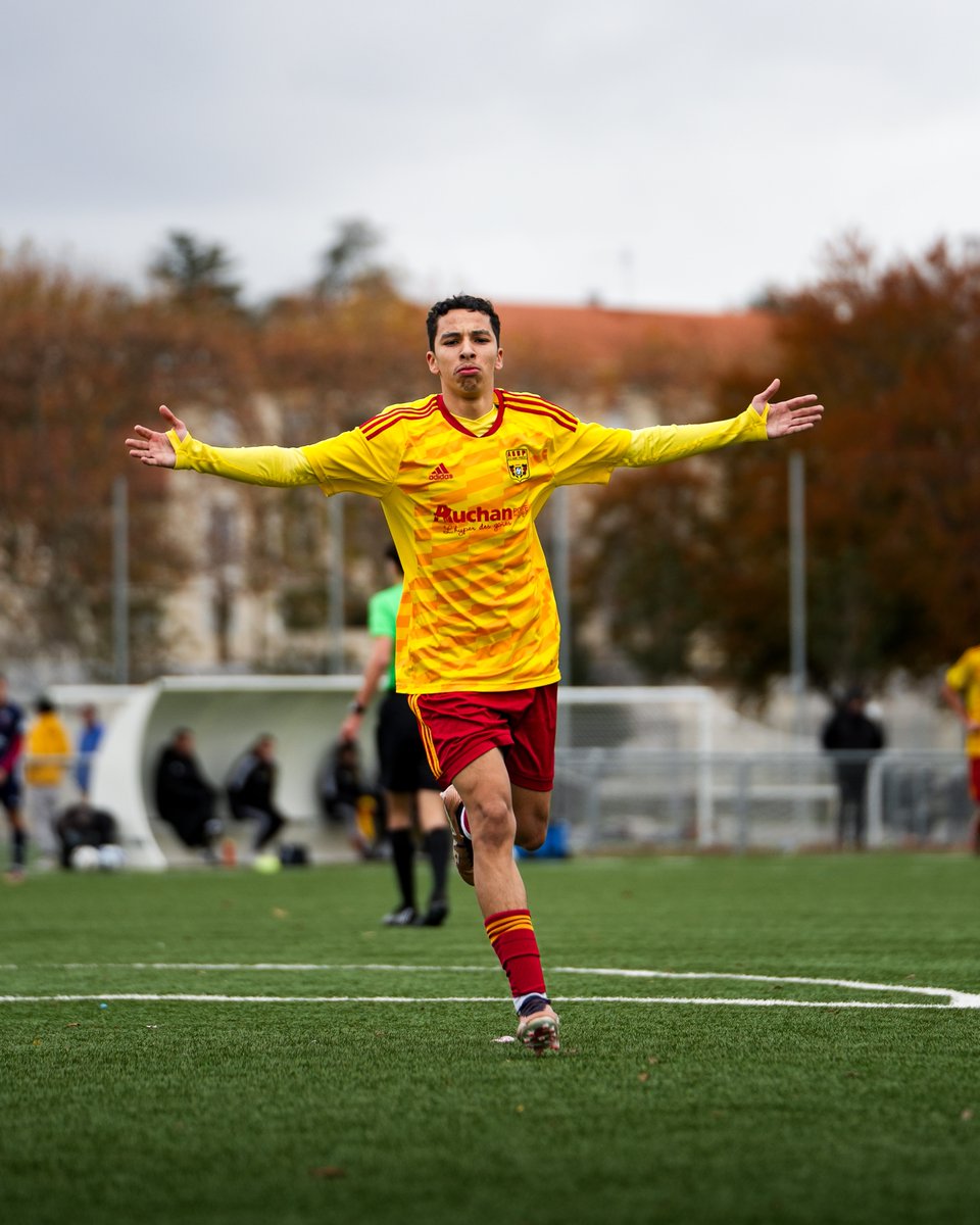 La seconde 𝗽𝗲𝗿𝗳’ 𝗱𝘂 𝘄𝗲𝗲𝗸-𝗲𝗻𝗱 💪

La performance du week-end est pour nos U16 R1 qui ont remporté leur match du week-end dernier face au FBBP 01 sur le score de 7-1 ! Bravo les gones 🔥

~ #SaisonASSP | #U16R1 | #𝗔𝗦𝗦𝗣