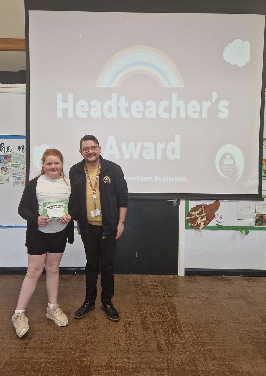 Mr M and Mrs Crone have been incredibly impressed with this young person's progress, maturity and behaviour recently and it made this week's #HeadteachersAward an easy choice! Well done! #WeAreProud #WeAreCastleway
