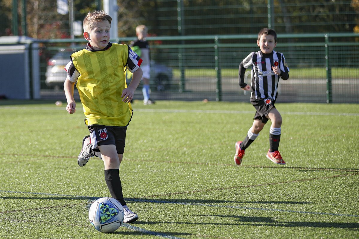 TWO weeks to go until our Soccer Schools return for May in conjunction with the @ChorleyFCCF! For more information and to book your place, click the link ⬇️ chorleyfcfoundation.co.uk/soccerschoolbo…