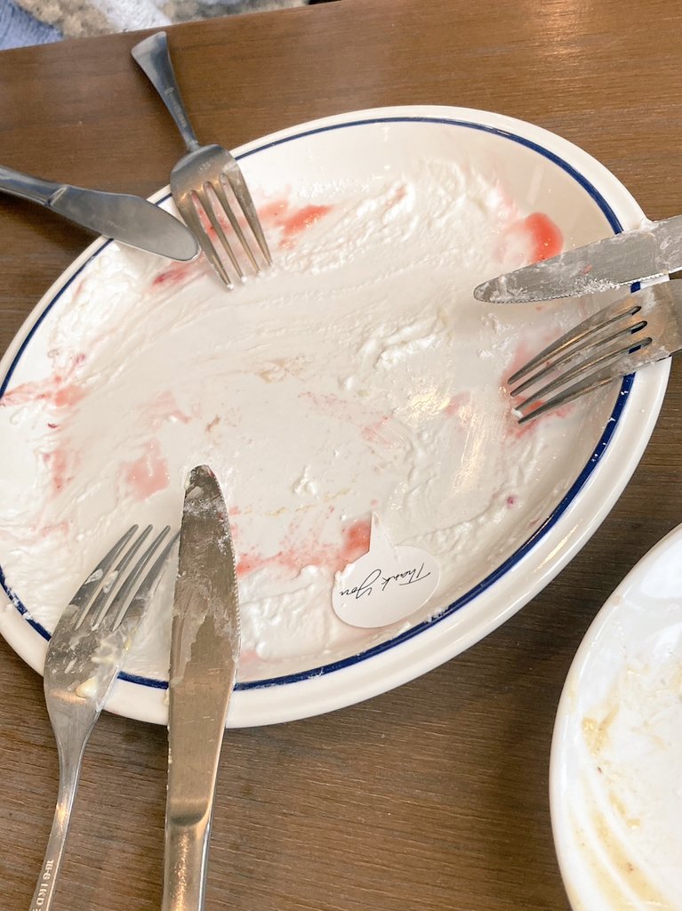 美味しかったね😋
#cafeRelax #いちご大福パンケーキ 
#クレームブリュレパンケーキ