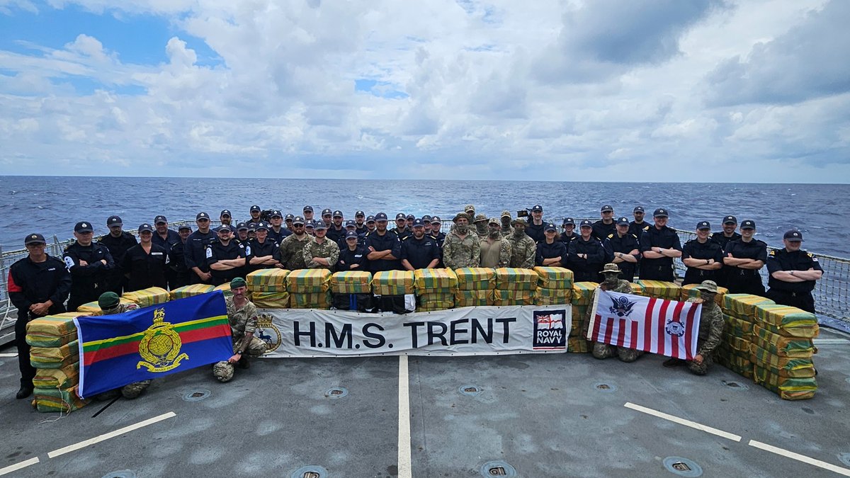 Our @RoyalNavy continue to disrupt drug runners across the globe. HMS Trent has recovered more than £500 million worth of drugs in the Caribbean. 👇 ow.ly/wLSg50Rx7NC