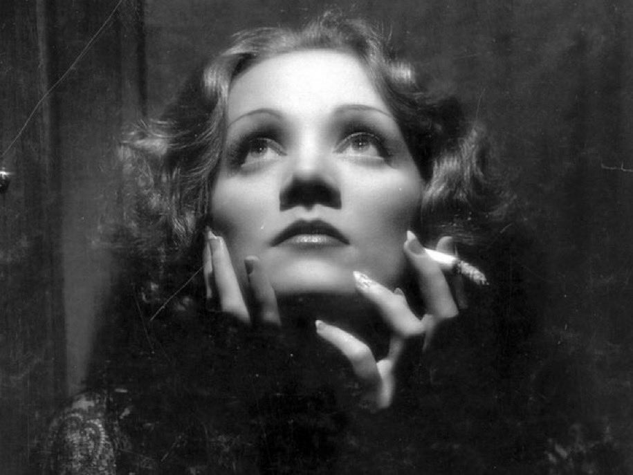 „Wenn ich mein Leben noch einmal Leben könnte, würde ich die gleichen Fehler machen. Aber ein bisschen früher, damit ich mehr davon habe.“ Guten Morgen mit Marlene Dietrich - 27. Dezember 1901 - 6. Mai 1992