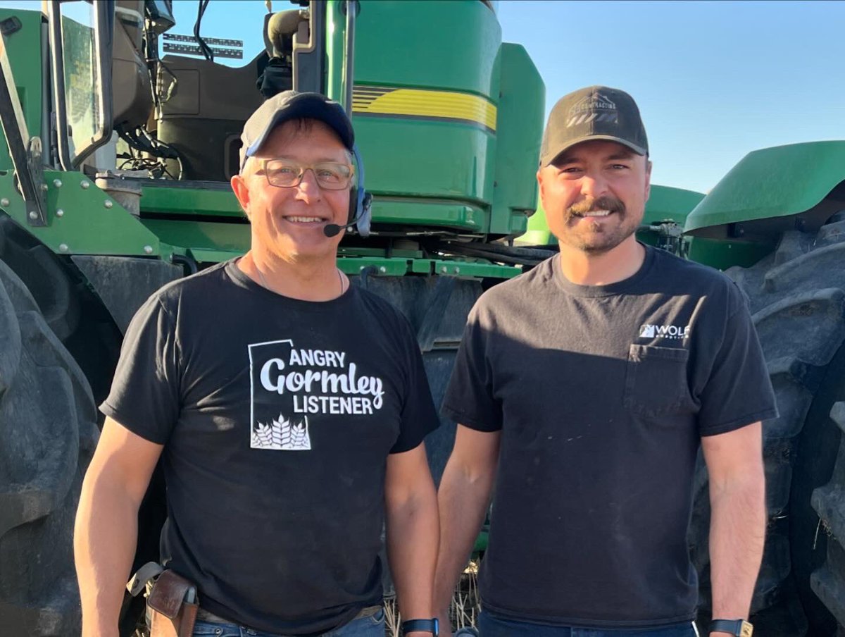 #Plant24 kicked off April 29 with good moisture conditions for seeding hard red spring wheat. Barely got started & got stopped by rain. Not complaining! Happy to see rain for several parts of Saskatchewan 🌧️ @GerryHertz @tdhenry10 #WestCdnAg