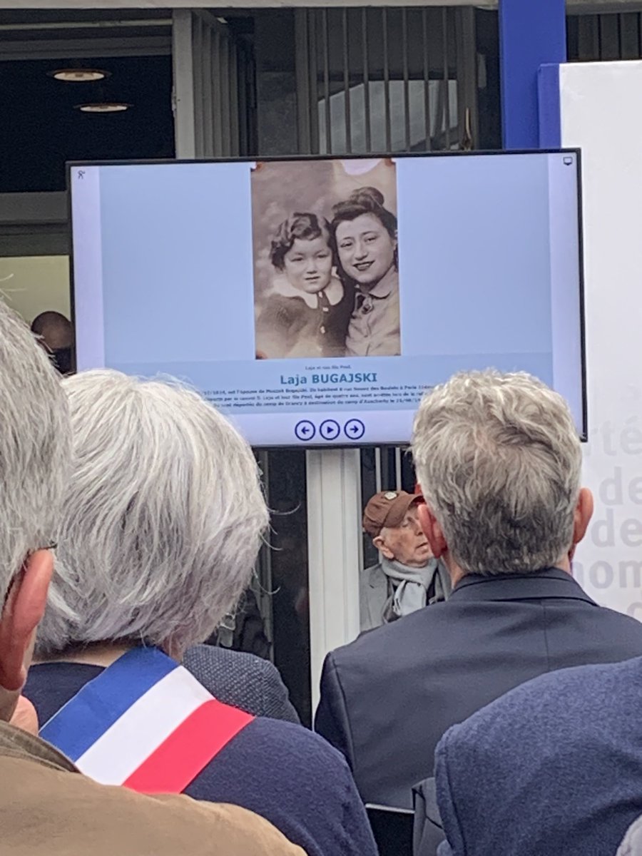 Dire les noms de ceux qui en ont été privés pour #NeJamaisOublier #NeverAgain #YomHaShoah <a href="/Shoah_Memorial/">Mémorial de la Shoah</a> <a href="/Fondation_Shoah/">Fondation pour la Mémoire de la Shoah</a>