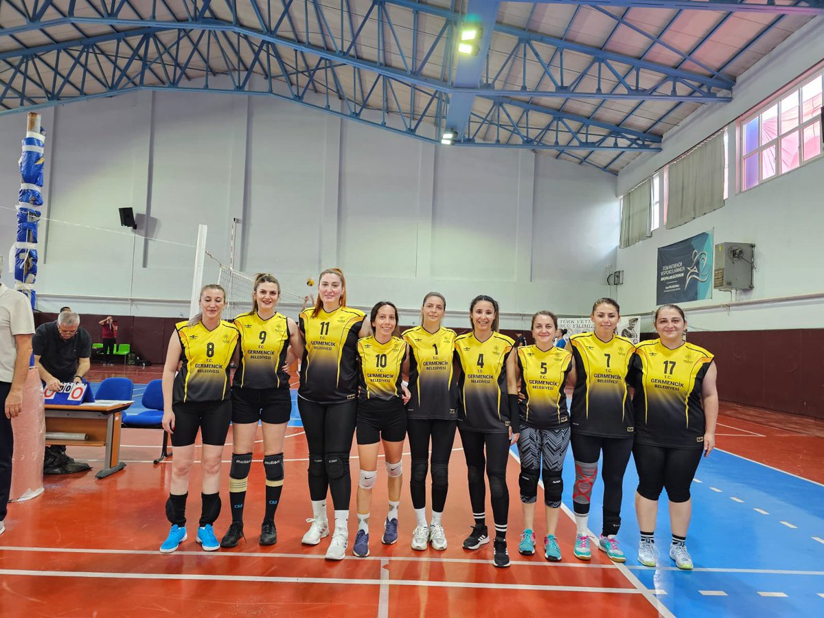 3-5 Mayıs 2024 tarihlerinde İlçemiz 80. Yıl Spor Salonunda düzenlenen Uluslararası Veteranlar Voleybol Festivaline yurtiçi ve yurtdışından 35 takım ve 450 sporcu katıldı. 🏐🇹🇷 #Germencik #Aydın #Voleybol #Veteran