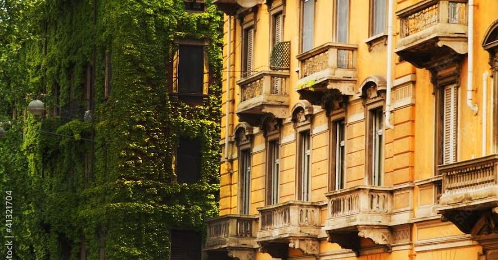 sole24ore's tweet image. 🔸 #Compravendite immobiliari, il calo rallenta ma i #prezzi crescono ancora. 📈 A crescere sono soprattutto i costi delle #case nuove che aumentano dell’8,9%. ilsole24ore.com/art/compravend…