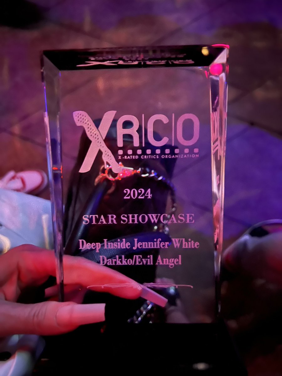 Ok ok I’m crying 😭 thank you so much @XRCOAwards !!! This means more than you know. 🥹 Thank you so much to all the fans! Thank you so fucking much to @DarkkoTv and @EvilAngelVideo for believing in me and giving me the showcase of the century!!! Thank you to all the incredible