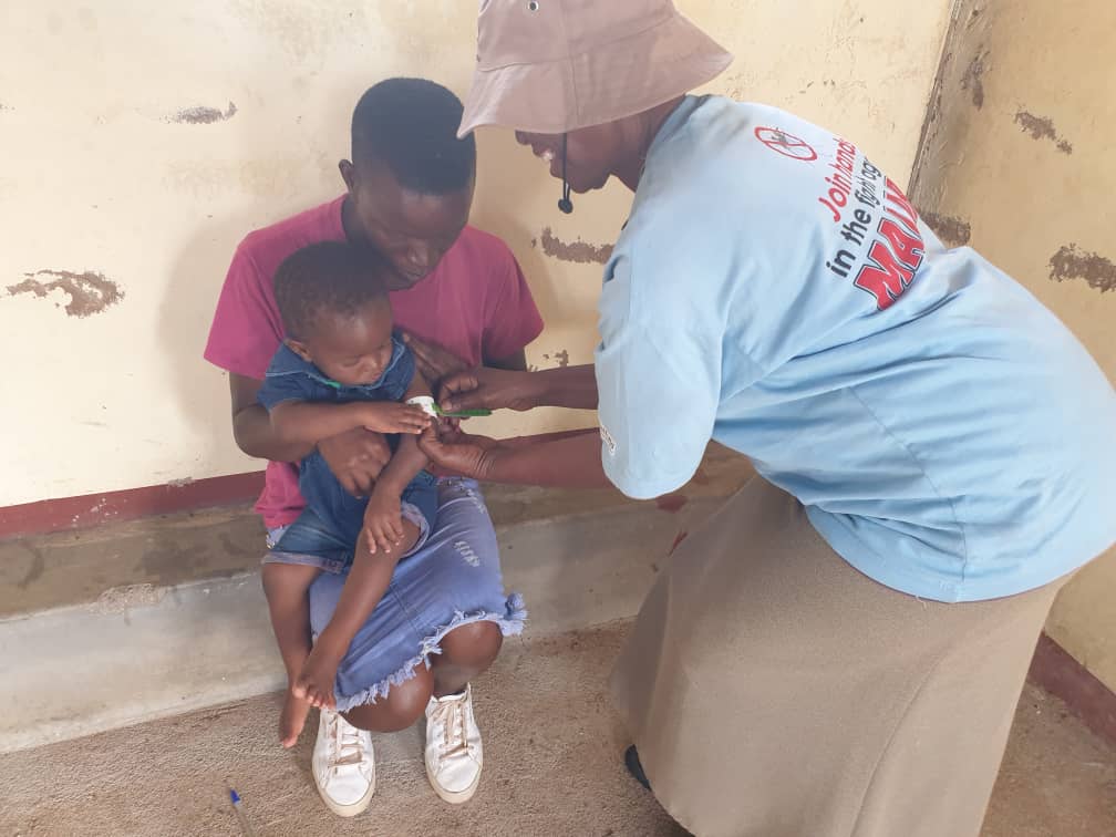 #MondayMotivation
‘It is health that is real wealth and not pieces of gold and silver,’ – Mahatma Gandhi
@nutriactionzim and partners conducted active screening in Mat South.
Active screening helps to mitigate child morbidity through referrals to @MoHCCZim