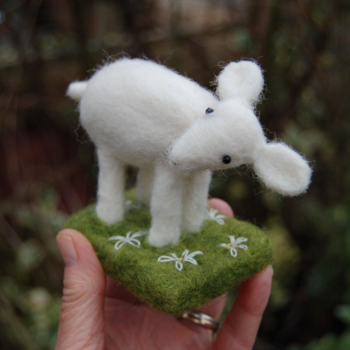 Sheep handmade needle felted White lamb Sheep ebay.co.uk/itm/1862885499… #eBay via @eBay_UK