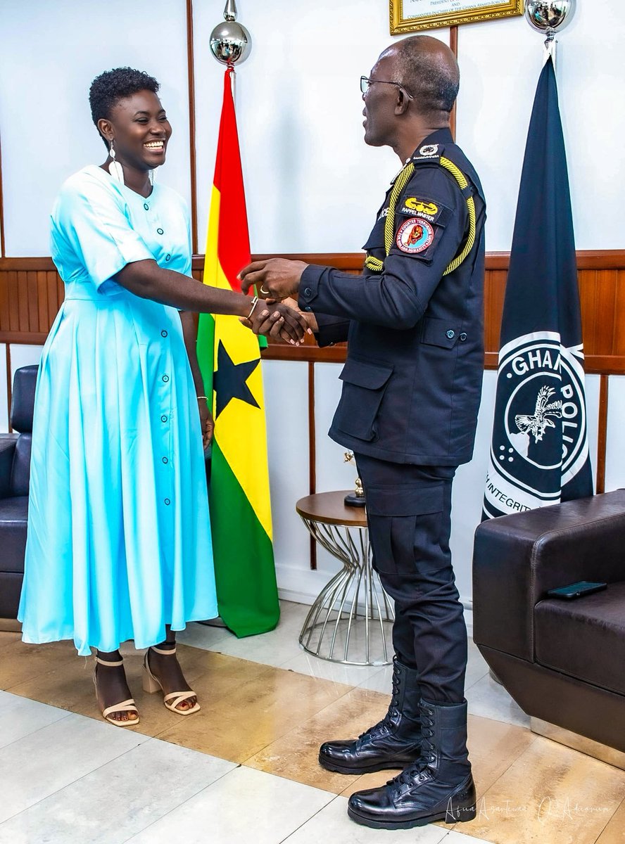 I paid a courtesy call to the Inspector General of Police (IGP), Dr George Akuffo Dampare. His directive during my GWR attempt ensured  exceptional demonstration of dedicated service  from his men at the Akwaaba Village last December.