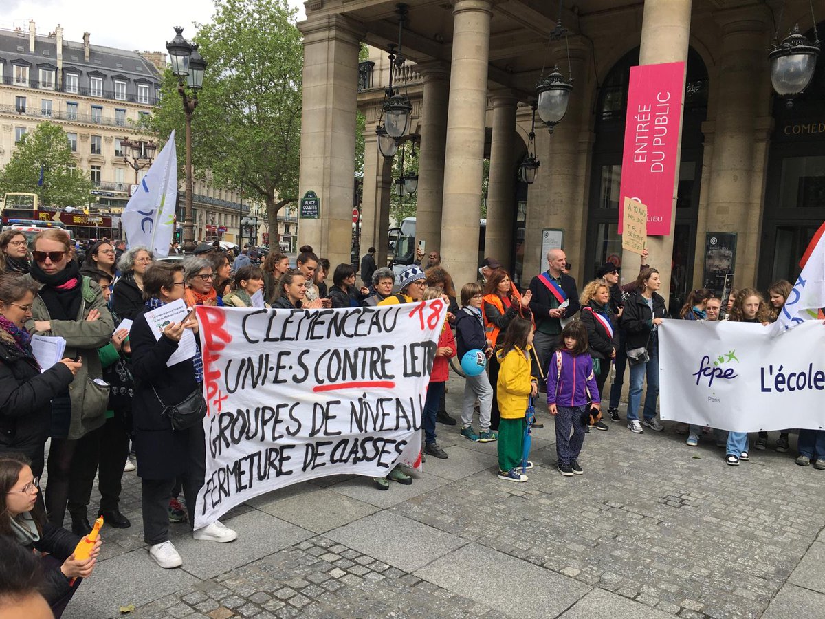 4 Mai #Paris les #parents étaient dans la rue !
✊#dufricpourlecolePublique
#Mixité #Inclusion #réussites
celle où il y a inscrit Liberté Égalité Fraternité !

🤜 contre le #ChocdesSavoirs
@najatvb @EdouardGeffray @educateurequit @ParentsSolidai1 @NoGhetto2 @djehanne_gn @CKerrero