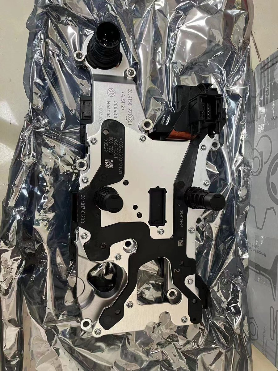 PowertecAuto's tweet image. We sell brand new TCU and Renovated VGS2-FDCT  FOR MERCEDES BENZ whatsApp 084 630 2620 
#repairsertecautoparts 
#folowersreels 
#powertecautoparts #dsgmechatronics #SAMA28 #DSG #DQ200 #transmission