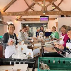 We've recently had a generous donation of 1000 waffles! Our volunteers have been busy in our training kitchen packaging these up to go to our Community Food Hub customers. What a treat! Get involved with your local community and #volunteerwithus! buff.ly/43oCAZF