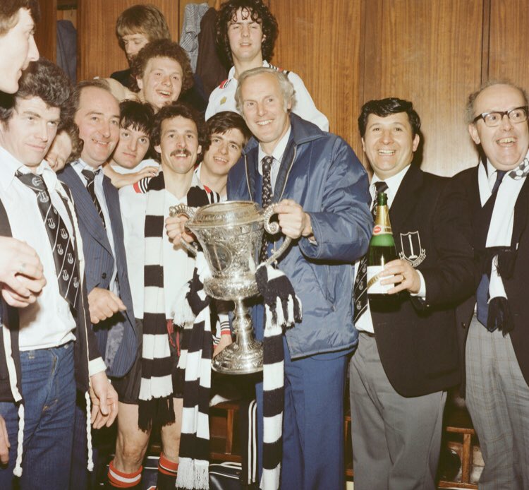 STV commentator Arthur Montford with Cumnock Juniors players after the Scottish Junior Cup final at Hampden in 1979. Cumnock beat Bo'ness United 1-0.