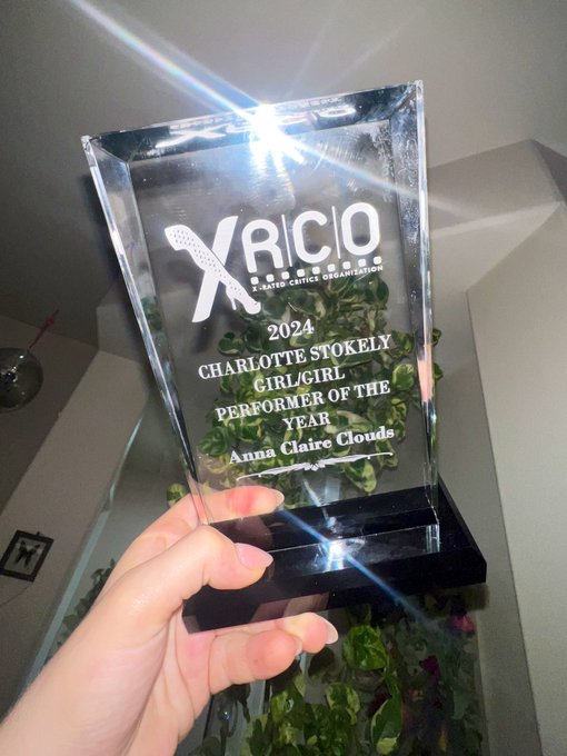 Thank you to every single woman that has ever let me eat their pussy!! We just won an award @XRCOAwards
