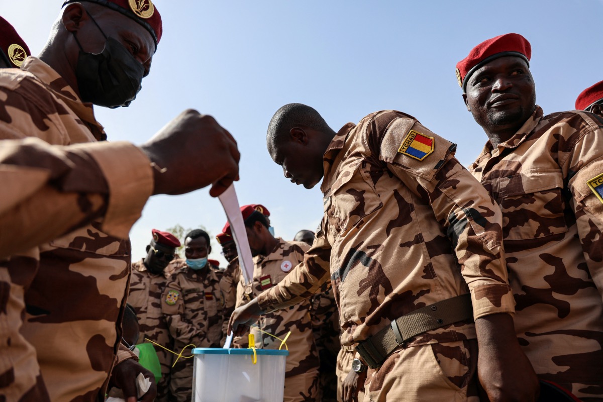 Chad votes in first Sahel presidential poll since wave of coups @SightMagazine #Chad #Chadelection #Sahel #MahamatIdrissDeby #militarycoup #WestAfrica

sightmagazine.com.au/news/chad-vote…