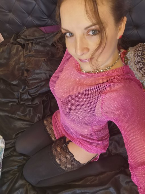 LIKE si tu aimerais me rejoindre 💋 https://t.co/i5yi1rKmcp