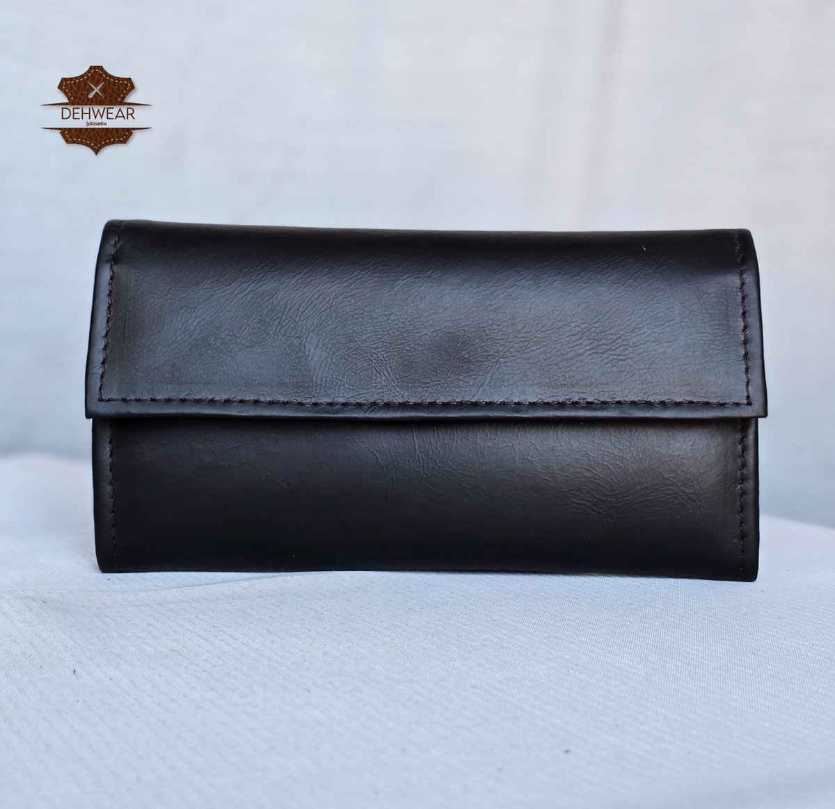 Ladies' Leather Wallets $30 +263718119824 [Munya] Location Eastgate Market Shop G15 [Inside the Mall] We deliver to every location in Zimbabwe WhatsApp Catalogue wa.me/c/263718119824 #Dehwear #Isikhumba #HandmadeInZW