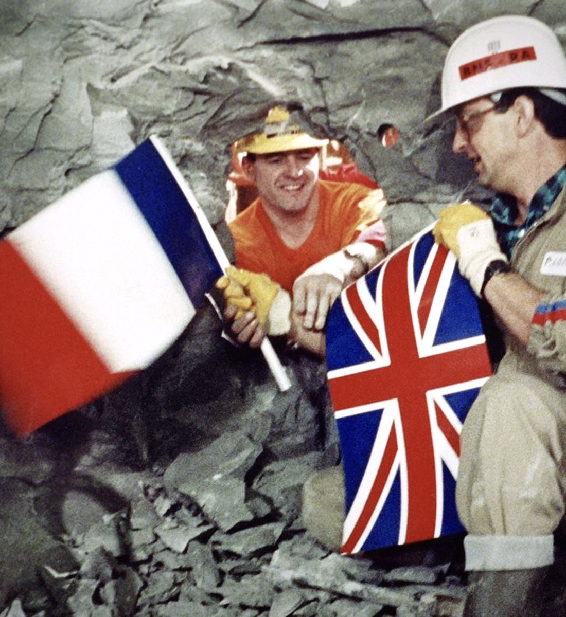 Thirty years ago, the Channel Tunnel finally linked the United Kingdom and France!

This feat brought people closer together, gave new impetus to our trade and confirmed the strength of our political relationship.