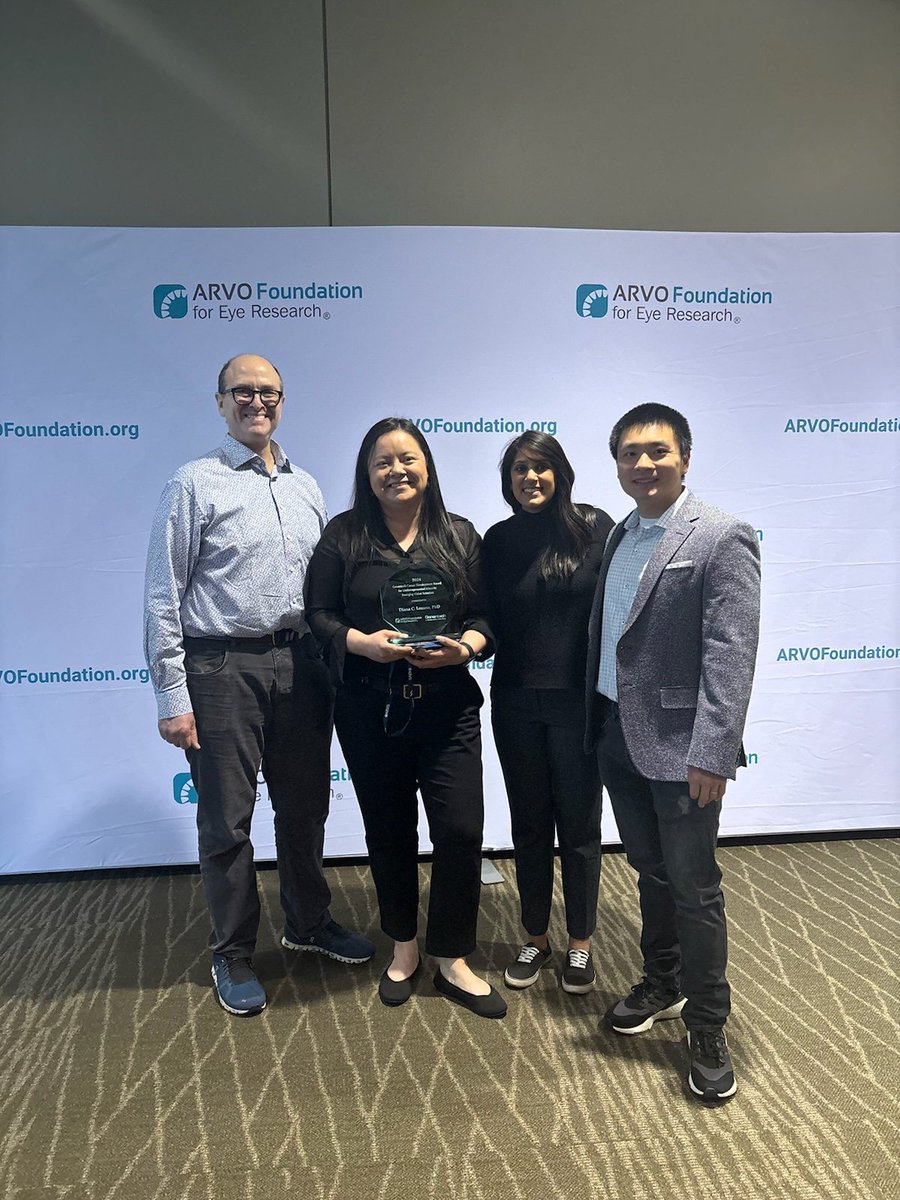 Congratulations to Dr. Diana Lozano whot received the Genentech Career Development Award for Underrepresented Minority (URM) Emerging Vision Scientists! So well deserved and we are very proud at Casey! 💪