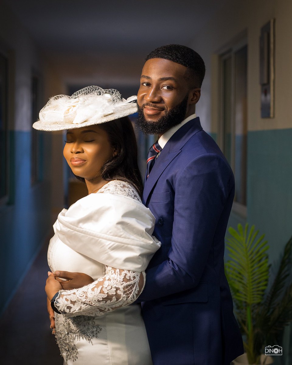Mr and Mrs 💍💍

 #dinohphotography 
#Amoohalleluyah 
#portraitphotography 
#photography 
#nigerianweddings 
#bellanaija 
#bellanaijaweddings