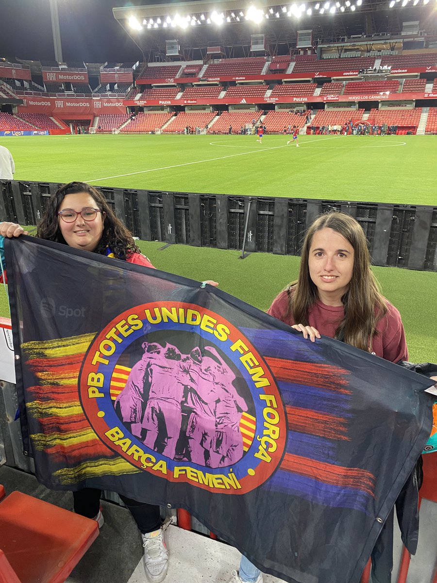 🔥 La PB @UnidesFemForca va desplaçar-se fins a Granada i va celebrar un nou títol del @FCBfemeni!
🏆 5a Lliga consecutiva! Enhorabona, equip!

🔵🔴 #FemBarçaFemPenya #ForçaBarça