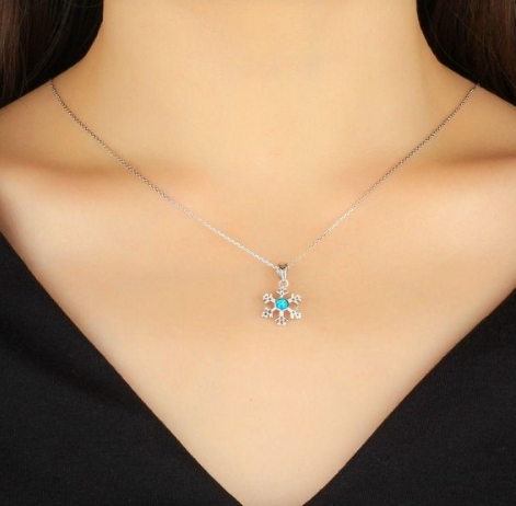 New Snowflake Created Opal 925 Silver Necklace $22.54 🌺💍👑🐬🦋（PS:If necessary, contact by private message） #Gemstone #Necklaces #TwitterTakeover #TwitterGate #TwitterOFF #shopping #shoppingqueen #shoppingonline farfetck.com/necklace/gemst…