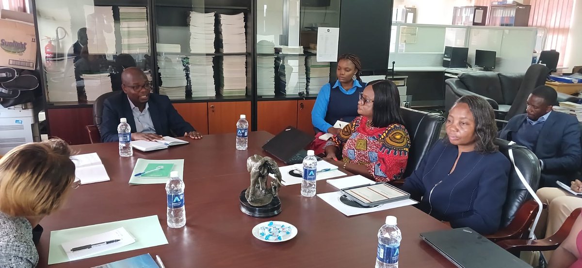 The Board is having engagement with RECs @comesa_lusaka to look into areas of collaboration in the fight against corruption. The AUABC delegation is led by Hon Yvonne Chibiya who emphasized the importance of RECs as an integral part of @_AfricanUnion and therefore working with…