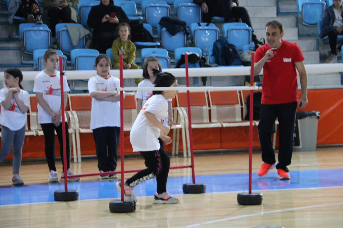 Fabrika Voleybol Yeni Okulu Gümüşhane’de Açtı!

⛓️ t.ly/QByZo