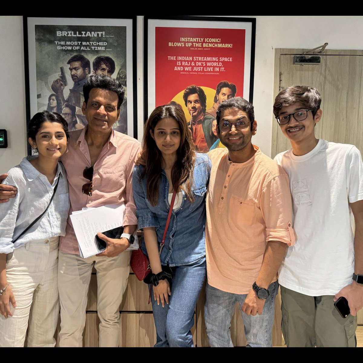 Sharib Hashmi (@sharibhashmi) on Twitter photo Mhanje #TFM3 shooting chaalu 🕺🏻
#TheFamilyManOnPrime ❤️
<a href="/rajndk/">Raj & DK</a> <a href="/PrimeVideoIN/">prime video IN</a> <a href="/BajpayeeManoj/">manoj bajpayee</a> <a href="/sumank/">Suman Kumar</a> #Priyamani <a href="/ashleshaat/">Ashlesha Thakur</a> <a href="/VedantSinha0218/">Vedant Sinha</a> Mhanje #TFM3 shooting chaalu 🕺🏻
#TheFamilyManOnPrime ❤️
<a href="/rajndk/">Raj & DK</a> <a href="/PrimeVideoIN/">prime video IN</a> <a href="/BajpayeeManoj/">manoj bajpayee</a> <a href="/sumank/">Suman Kumar</a> #Priyamani <a href="/ashleshaat/">Ashlesha Thakur</a> <a href="/VedantSinha0218/">Vedant Sinha</a>