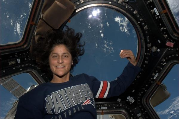 Indian-American astronaut #SunitaWilliams will fly to #space again tomorrow on the first crewed mission of Boeing's #Starliner. She will make her long-awaited return to space aboard the Starliner as Boeing conducts the spacecraft's maiden human spaceflight.