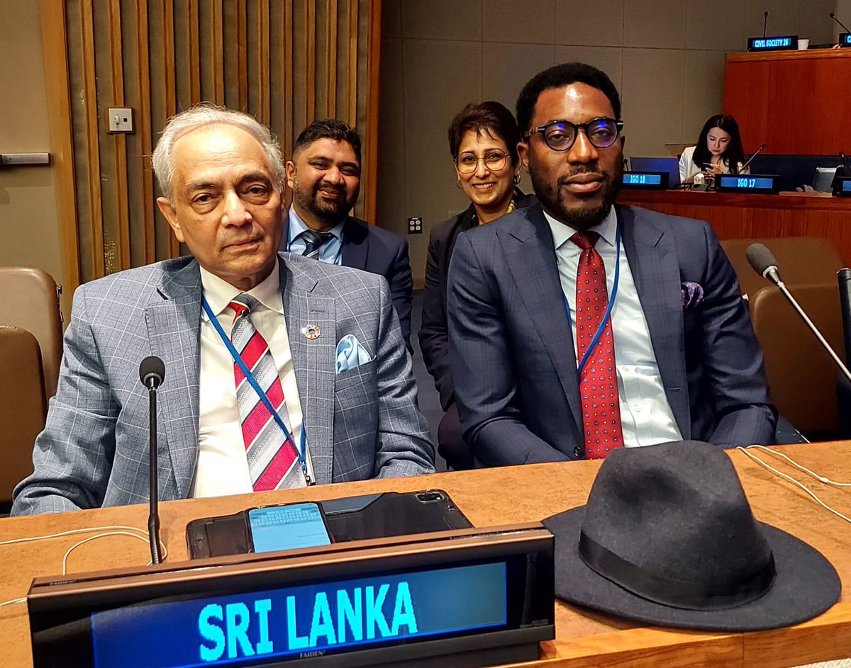 Productive meeting with #SriLanka ‘s Permanent Representative to the @UN , Amb. Mohan Peiris & @UNFPAAsiaPacific Regional Director @PioSmith_UN on the margins of the 57th session of the Commission on Population and Development. Sri Lanka renewed its commitment to #ICPD with a…