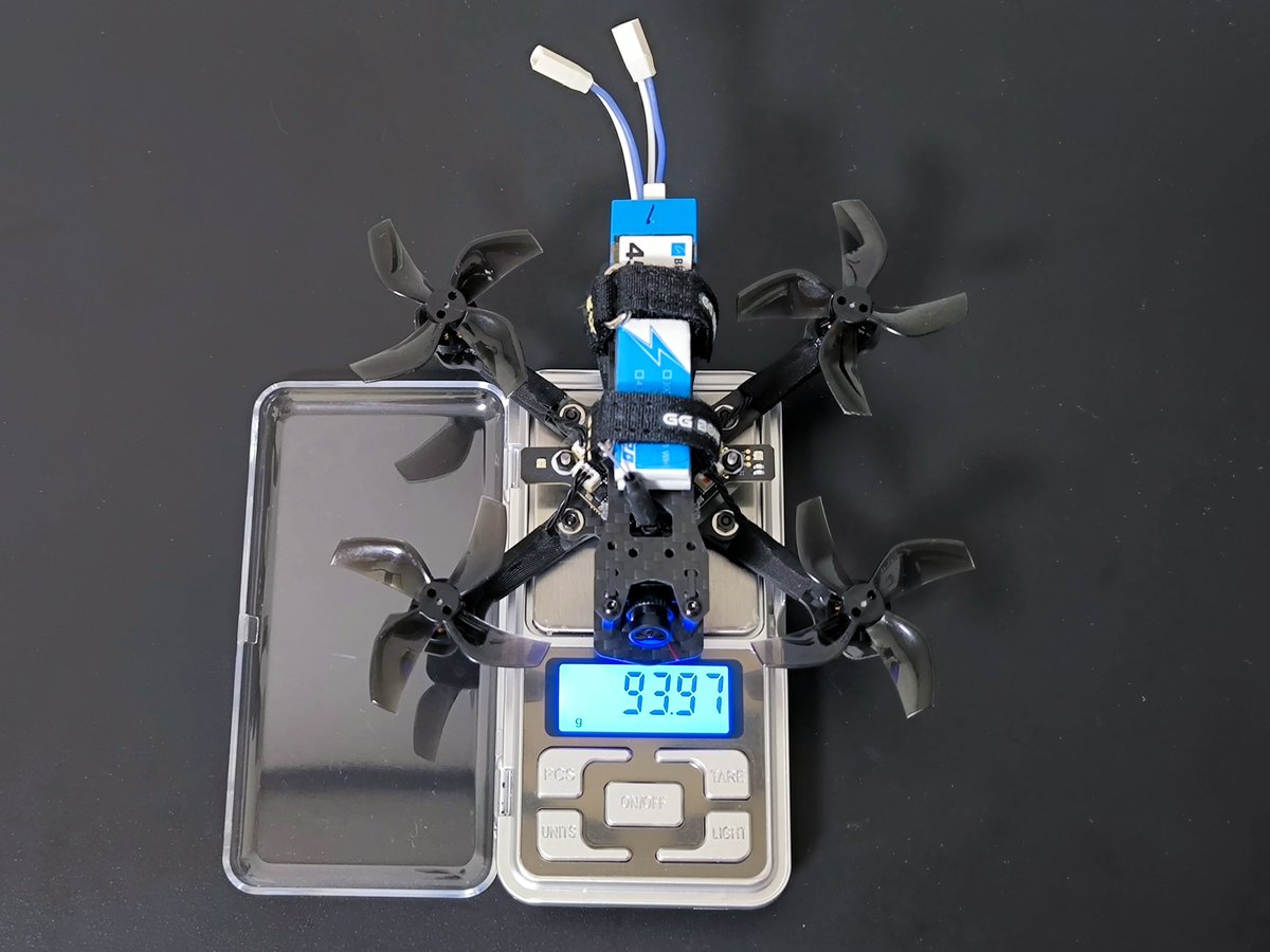 yukki_FPV's tweet photo. ネジ交換やケーブル延長など、もろもろメンテを終えて約5g増えました😇
大部分は1S延長ケーブルですかね🤣
#GGBONE #GGBONEFIVE https://t.co/5ELfzUZEmv