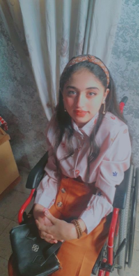 “What will I do if they invade Rafah?,” Ghazal, a 14-year-old girl w. cerebral palsy who had lost her wheelchair in an attack. Ghazal is just one of 1.5 mil. ppl currently trapped in Rafah, who had already fled multiple attacks. Where are they expected to flee now? And how?