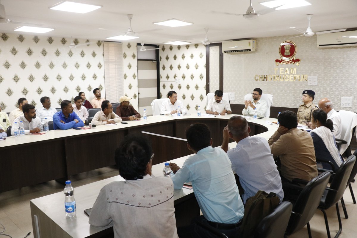 Collector Chhotaudepur tweet media