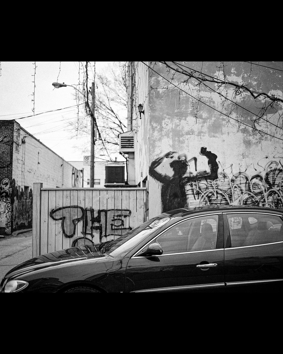 Imprint

Pentax 6x7 w/ 75mm f4.5 lens 📸

Fomapan 400 - 120 film 🎞

#alley #filmphotography #LensCulture #urbanphotography #120film #analogue #analoguevibes #blackandwhite #blackandwhitephotography #photography #tone #symmetry #texture #film #gorgeous #expiredfilm #travel #city