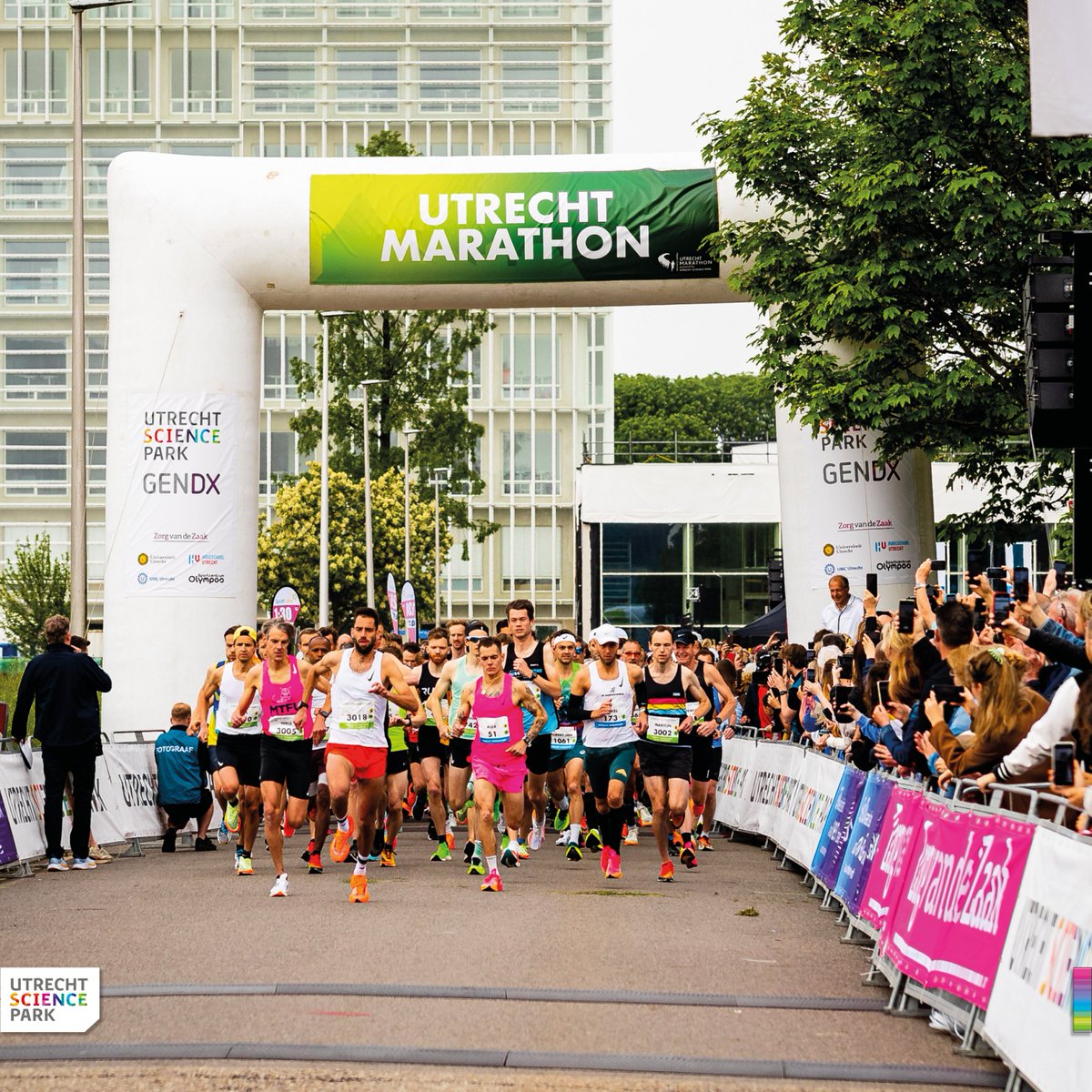 De populariteit van de Utrecht Marathon dit jaar is groot. Al ruim 12.000 deelnemers staan ingeschreven voor de Utrecht Marathon, met start en finish op het Utrecht Science Park. Zien wij jou zondag 19 mei aan de start? Schrijf je nog snel in. t.ly/6AKNM