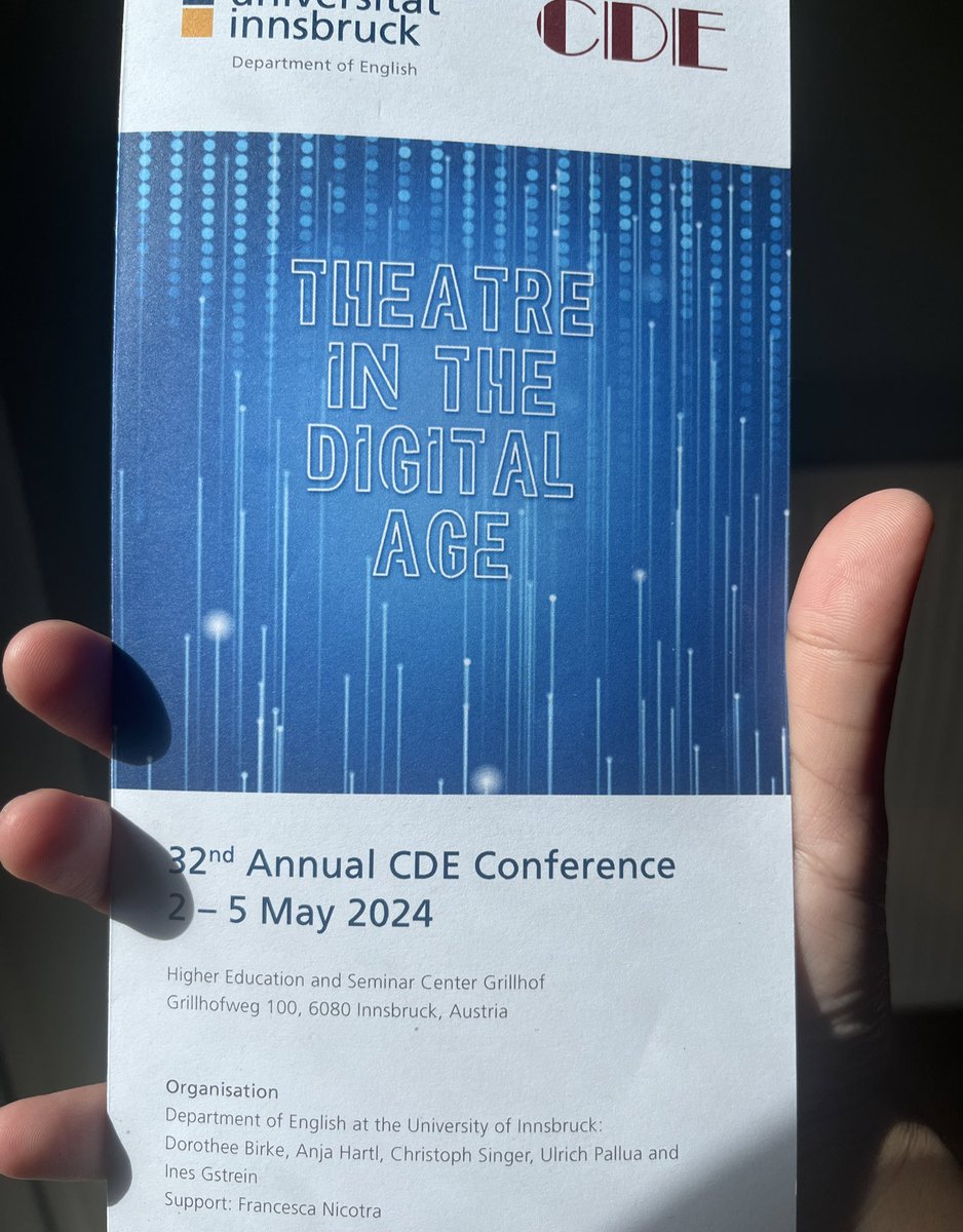 A breathtaking view! 😍 From the CDE conference on “Theatre in the Digital Age” in Innsbruck, where our PhD researcher @ShefaliBanerji was for the weekend!