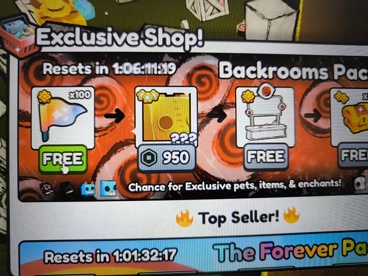 I did a thing 😍 and got myself golden huge. It would be nice if I could hatch something for a change. This backroom packs are pretty awesome ngl #ps99 #biggames #roblox #petsim99
